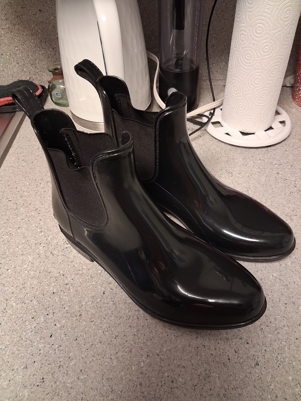 Women's Rain Boots - Classic Slip-On Style